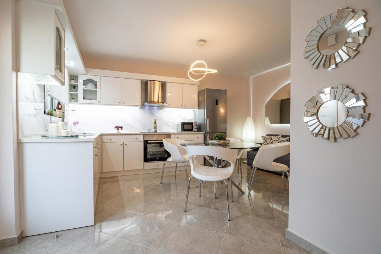 John Apartments Drepano  Ngoại thất bức ảnh