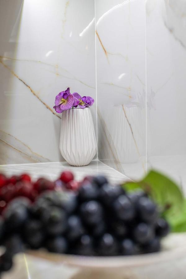 John Apartments Drepano  Ngoại thất bức ảnh