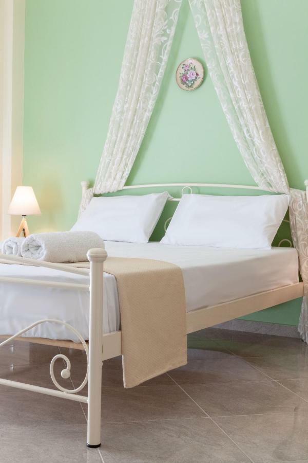 John Apartments Drepano  Ngoại thất bức ảnh