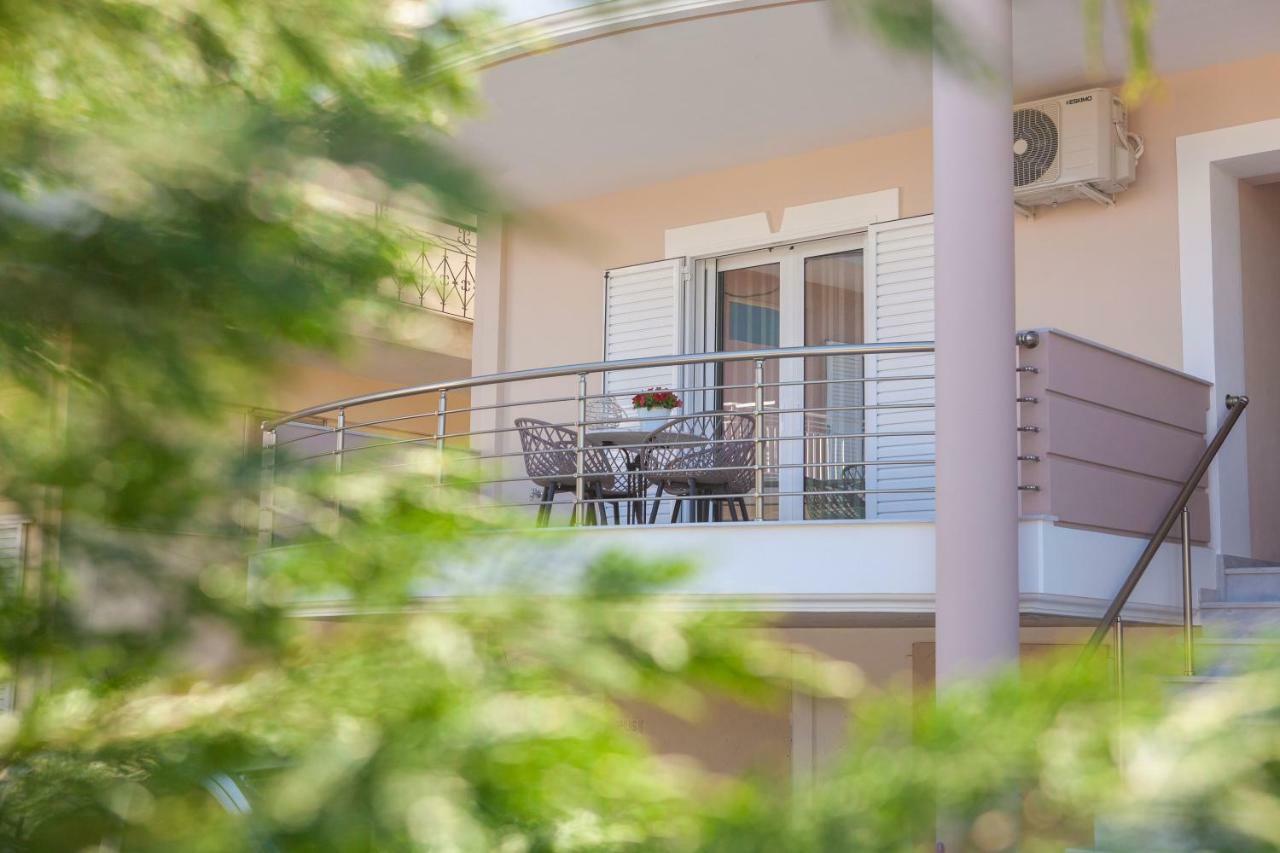 John Apartments Drepano  Ngoại thất bức ảnh