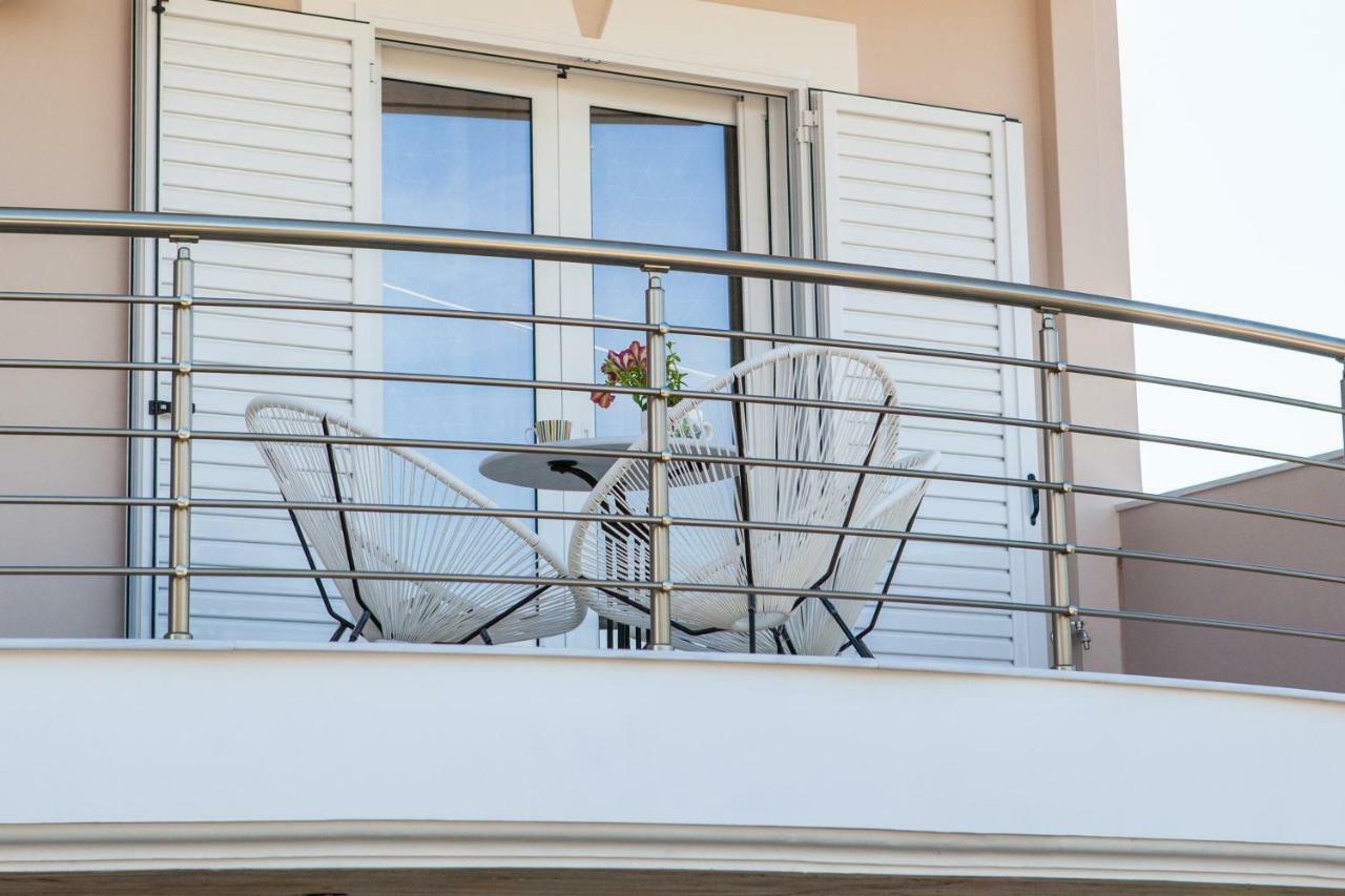 John Apartments Drepano  Ngoại thất bức ảnh