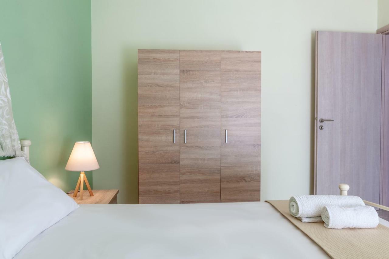John Apartments Drepano  Ngoại thất bức ảnh