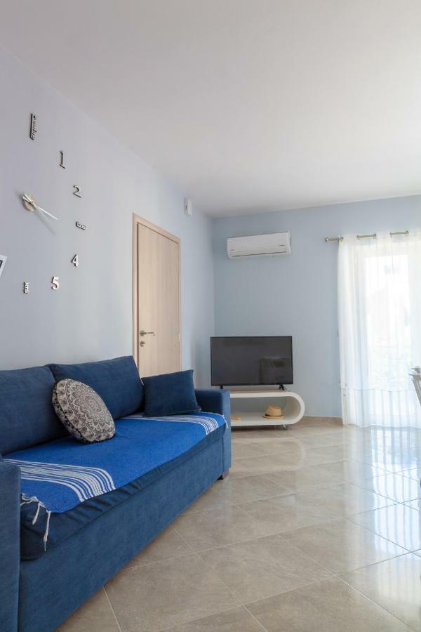 John Apartments Drepano  Ngoại thất bức ảnh